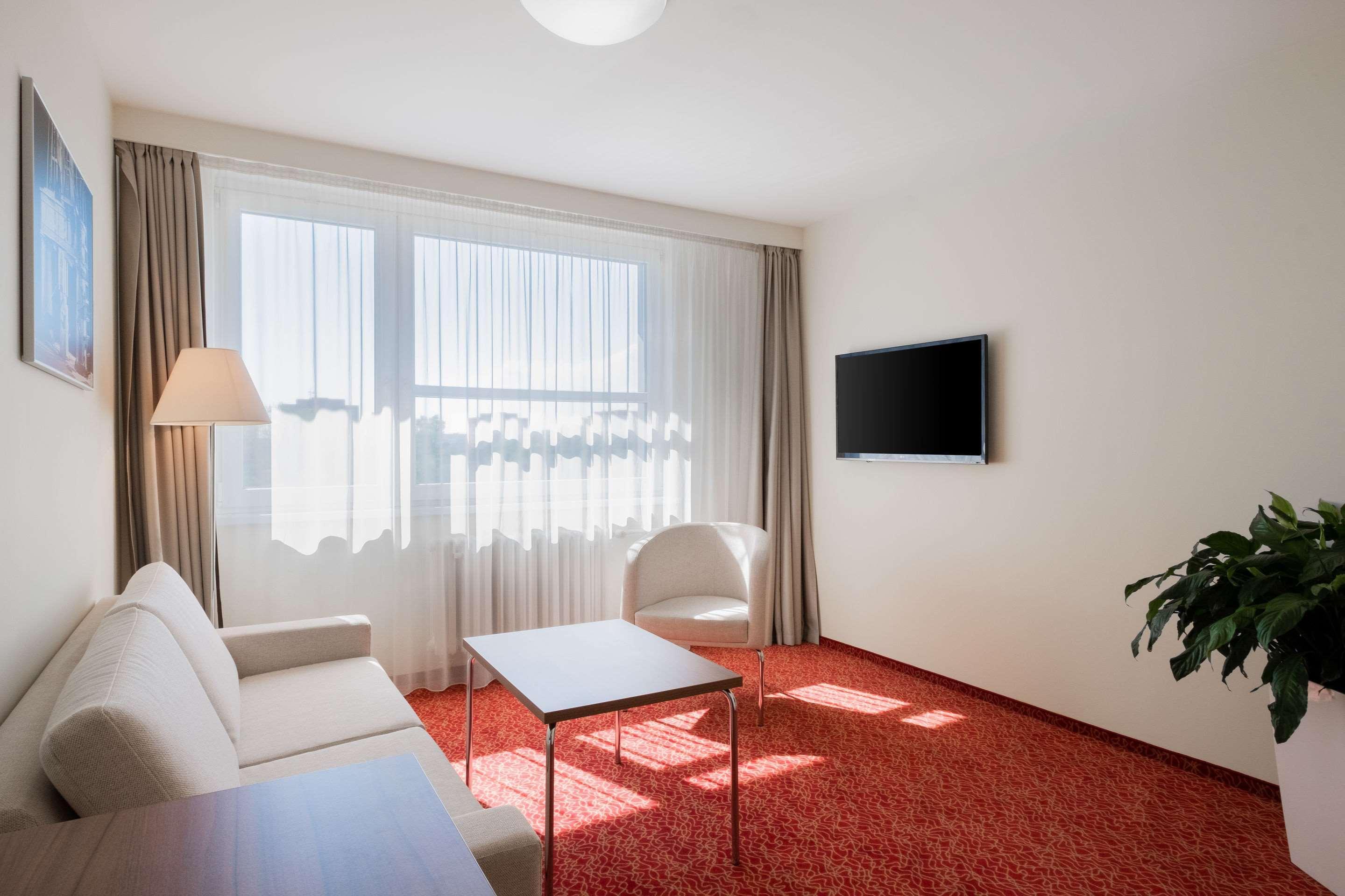 แคลเรียน คองเกรส โฮเต็ล ออสตราวา ออสตราวา Hotel ภายนอก รูปภาพ
